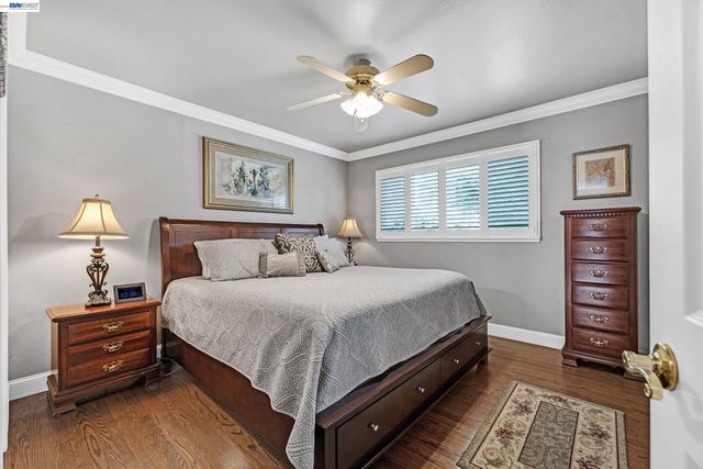 524 Hillview Dr, Fremont, CA 94536