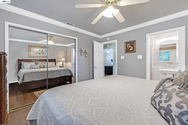 524 Hillview Dr, Fremont, CA 94536