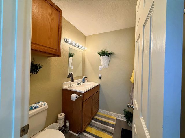 418 Garland Drive 120, Lake Jackson, TX 77566