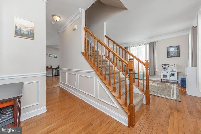 6 MORNINGSTAR CT, Sicklerville, NJ 08081