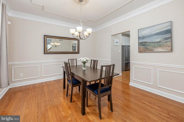 6 MORNINGSTAR CT, Sicklerville, NJ 08081