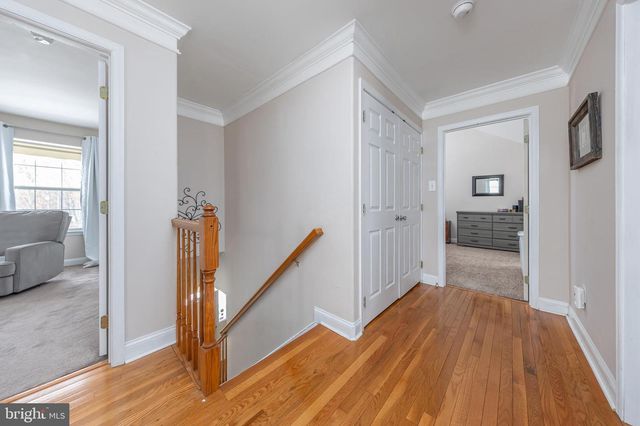 6 MORNINGSTAR CT, Sicklerville, NJ 08081