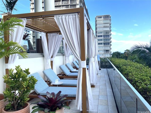 223 Saratoga Road 1311, Honolulu, HI 96815