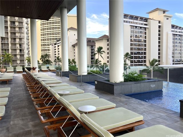 223 Saratoga Road 1311, Honolulu, HI 96815