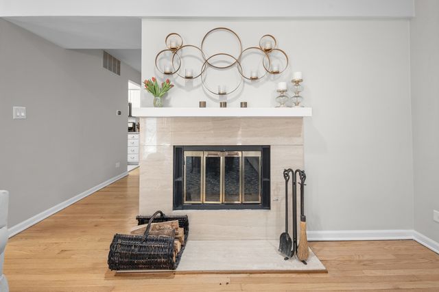 1622 N St. Michaels Court 1622, Chicago, IL 60614