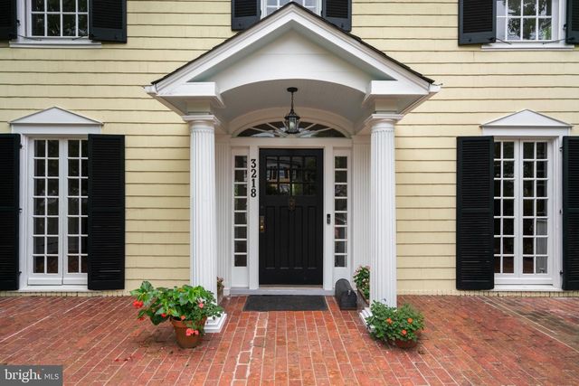 3218 NEWARK ST NW, Washington, DC 20008