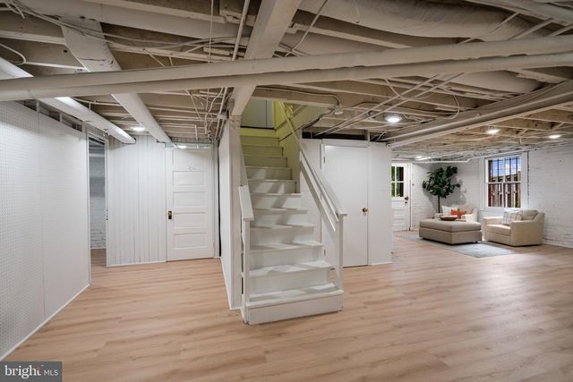 3218 NEWARK ST NW, Washington, DC 20008
