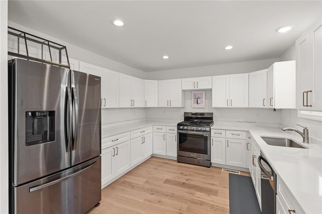 9 Tarklin Street, North Providence, RI 02904