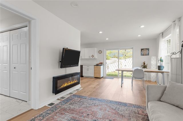 9 Tarklin Street, North Providence, RI 02904