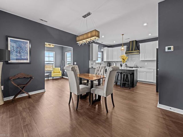 187 Peck LN, Suffolk, VA 23434