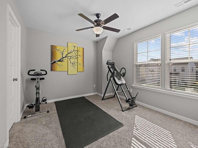 187 Peck LN, Suffolk, VA 23434