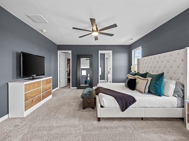 187 Peck LN, Suffolk, VA 23434