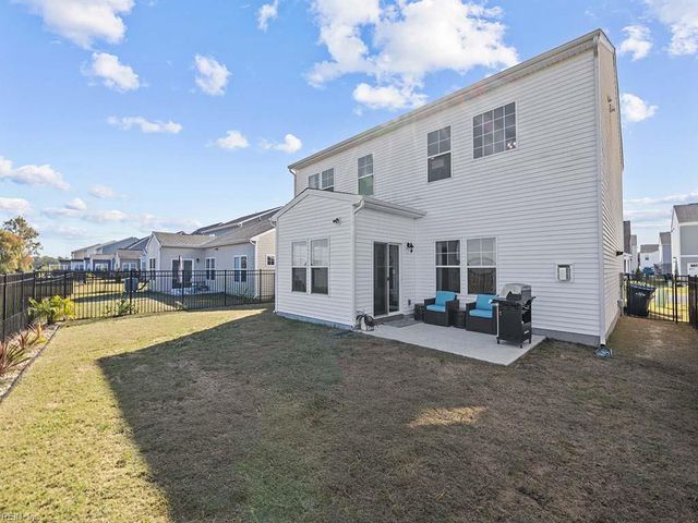 187 Peck LN, Suffolk, VA 23434