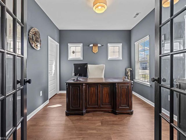 187 Peck LN, Suffolk, VA 23434