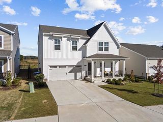 187 Peck LN, Suffolk, VA 23434