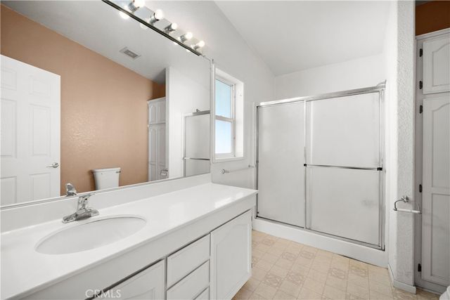 5720 Vista Serrano Way, Paso Robles, CA 93446