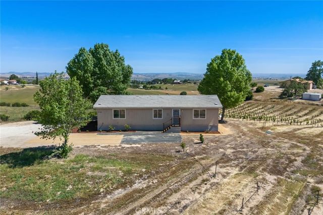 5720 Serrano, Paso Robles, CA 93446