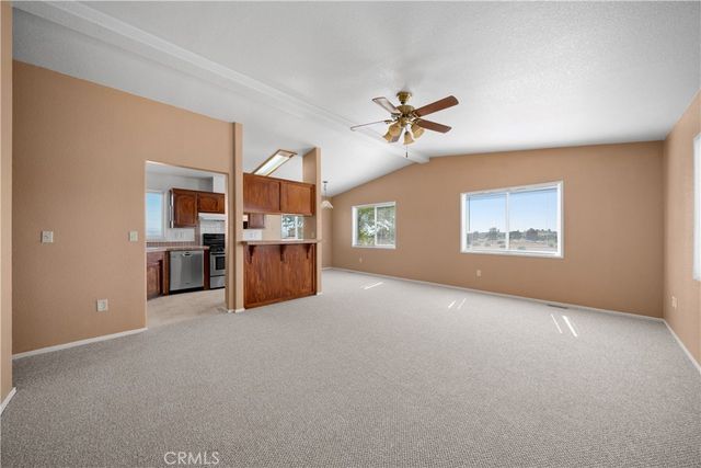 5720 Vista Serrano Way, Paso Robles, CA 93446