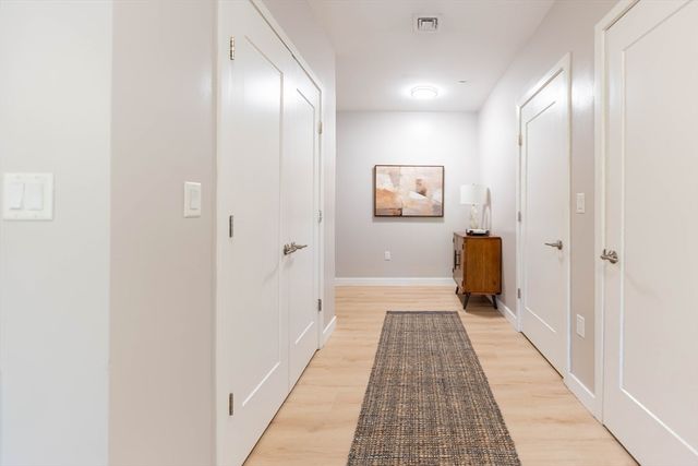 999 Hancock St 202, Quincy, MA 02169