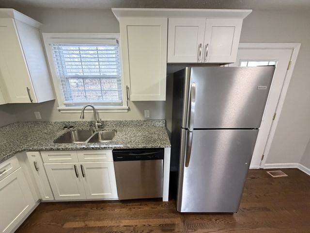 202 Daleview Ave, Gallatin, TN 37066