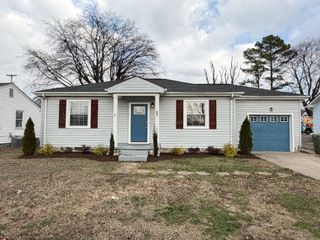 202 Daleview Ave, Gallatin, TN 37066