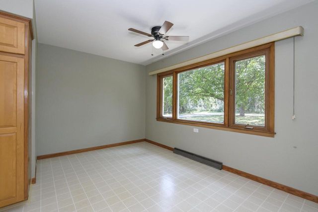 S38W31714 Wern WAY, Waukesha, WI 53189