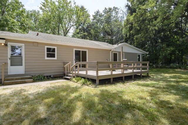 S38W31714 Wern WAY, Waukesha, WI 53189