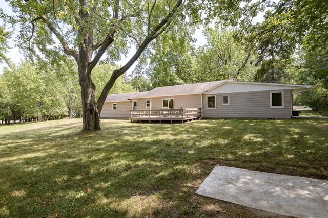 S38W31714 Wern WAY, Waukesha, WI 53189