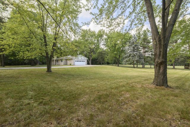 S38W31714 Wern WAY, Waukesha, WI 53189