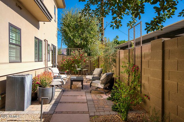 5010 N 34TH Street 3, Phoenix, AZ 85018