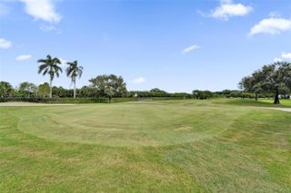 1502 Whitehall Dr 205, Davie, FL 33324