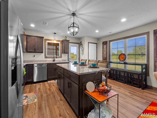 3713 JUSTINE Drive, Granite City, IL 62040