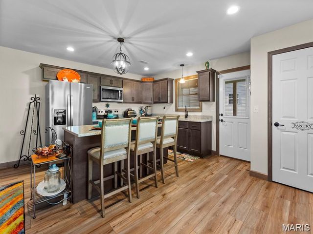 3713 JUSTINE Drive, Granite City, IL 62040