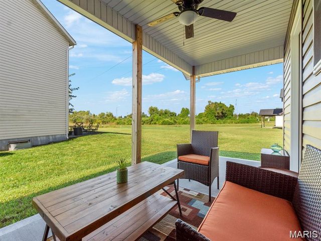 3713 JUSTINE Drive, Granite City, IL 62040