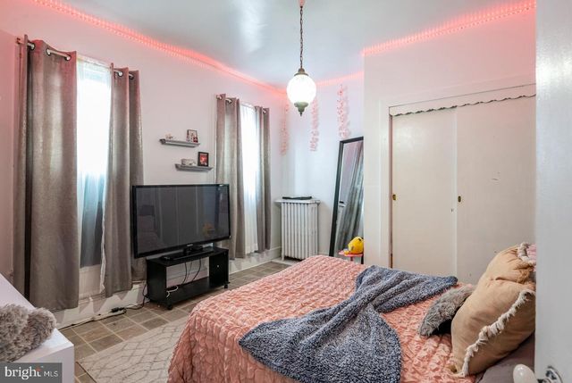 127 S 12TH ST, Reading, PA 19602