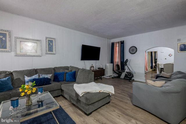 127 S 12TH ST, Reading, PA 19602