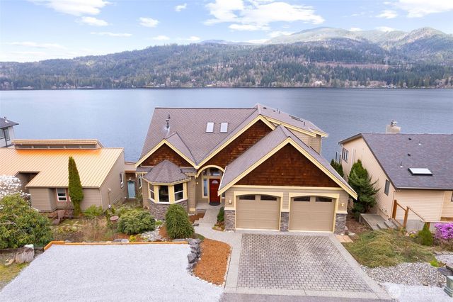 20 Far Summit Place, Bellingham, WA 98229