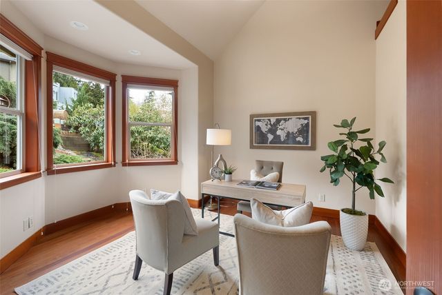 20 Far Summit Place, Bellingham, WA 98229