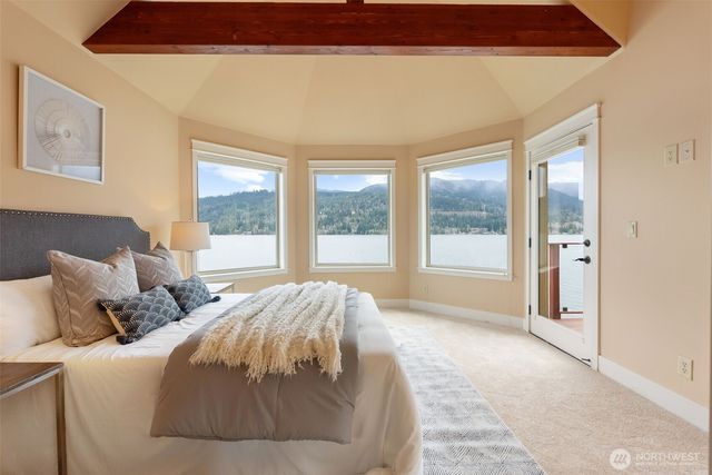 20 Far Summit Place, Bellingham, WA 98229