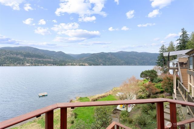 20 Far Summit Place, Bellingham, WA 98229