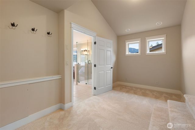 20 Far Summit Place, Bellingham, WA 98229