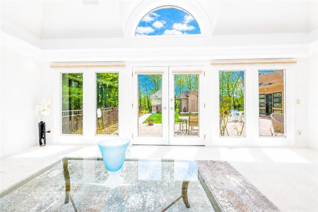 9 Abbey Woods, Pittsford, NY 14534