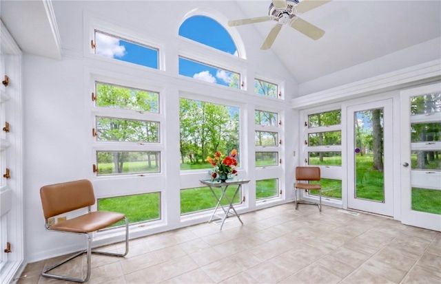 9 Abbey Woods, Pittsford, NY 14534