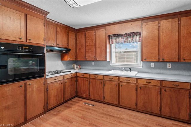 735 Grace Church Road, Salisbury, NC 28147