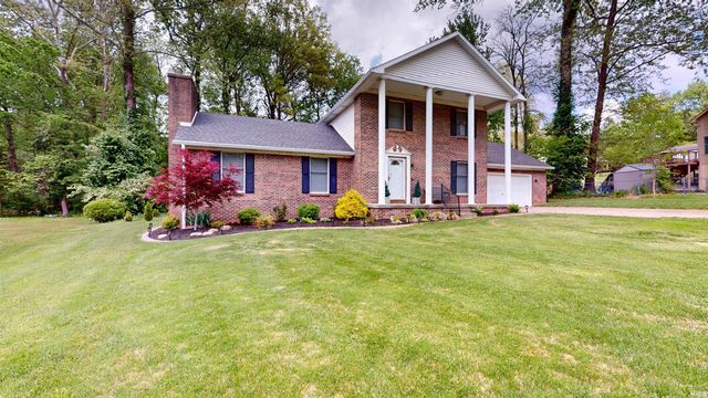 7816 Greenbriar Drive, Evansville, IN 47710