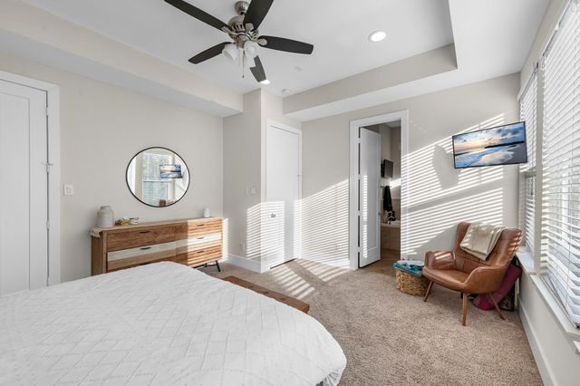 209 Burr Street D, Houston, TX 77011