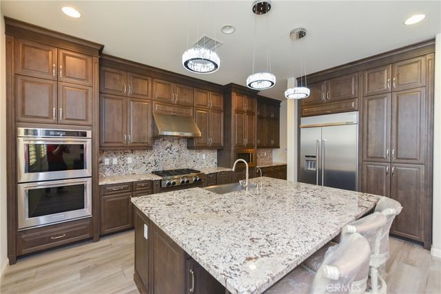 13 Penumbra, Lake Forest, CA 92630