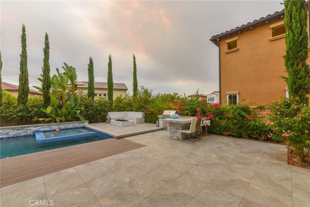 13 Penumbra, Lake Forest, CA 92630
