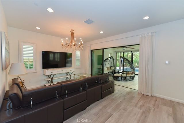 13 Penumbra, Lake Forest, CA 92630