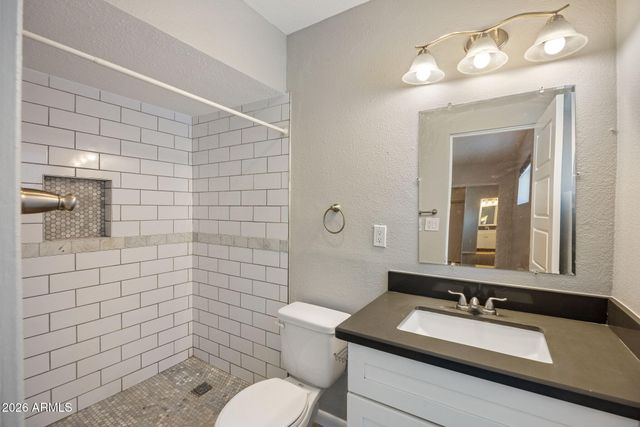 102 W MARYLAND Avenue E1, Phoenix, AZ 85013